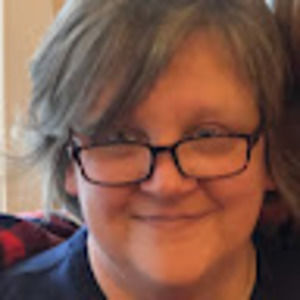 Meet your Posher, Larisa